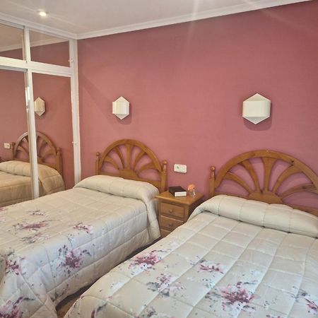 Hostal Pachin Mieres  Bagian luar foto