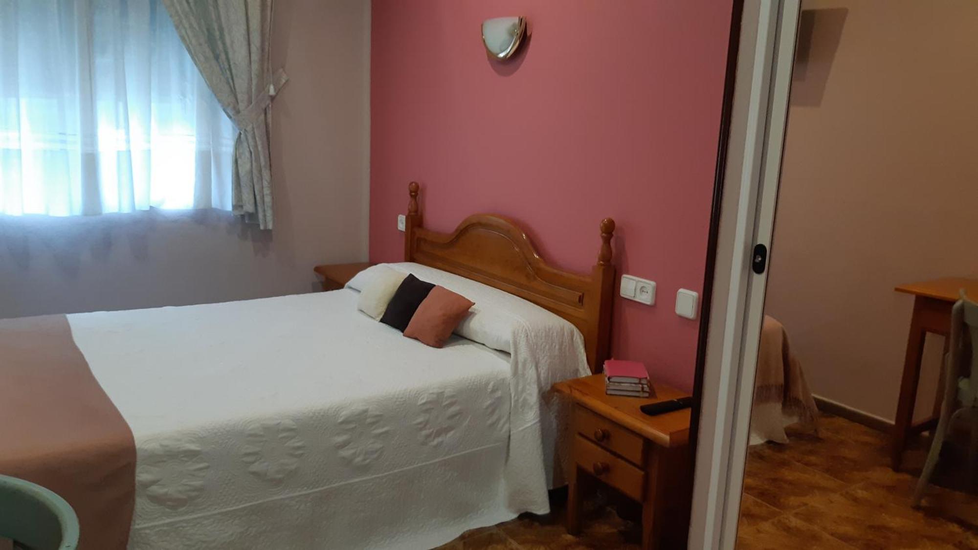 Hostal Pachin Mieres  Bagian luar foto